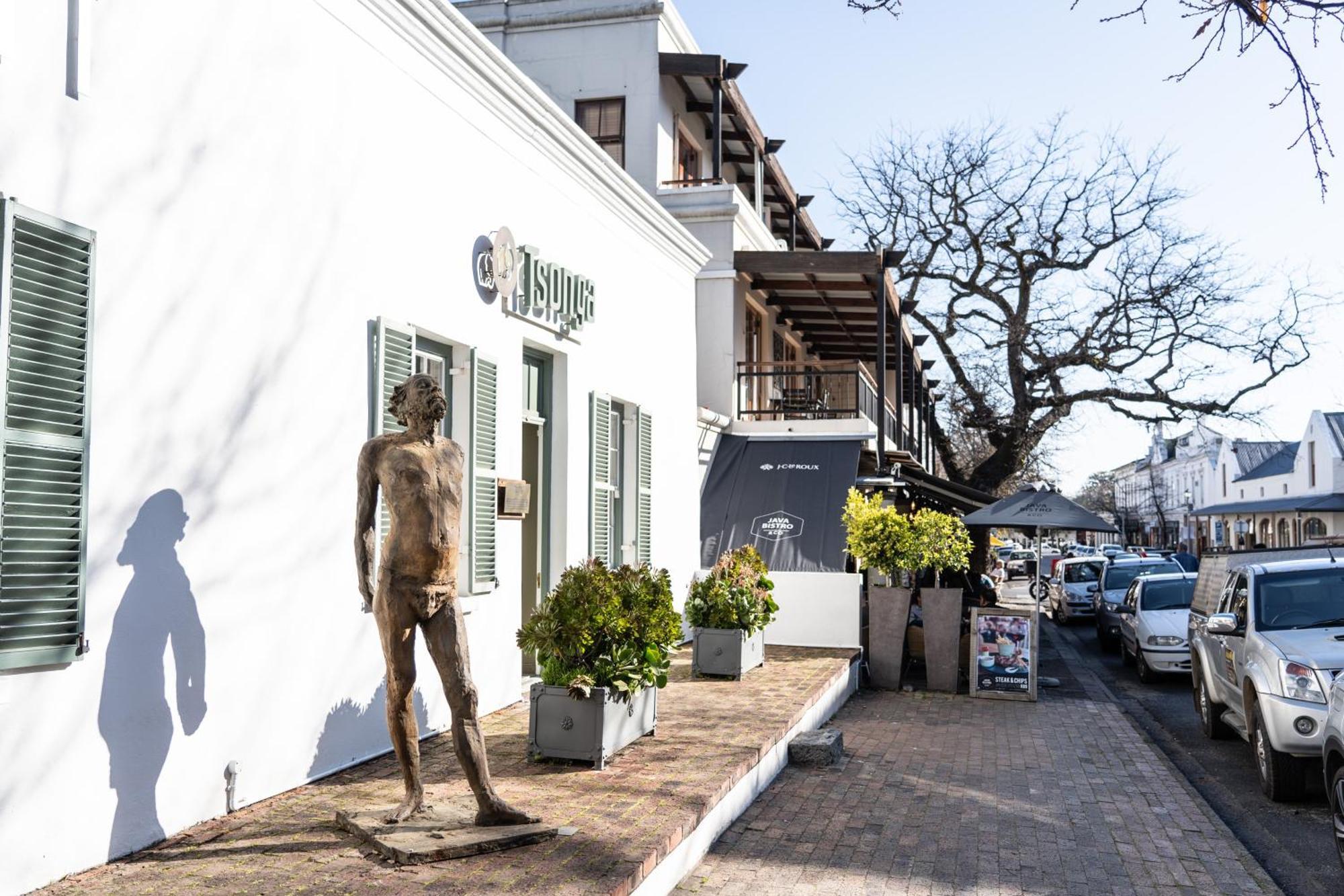 84 négyzetméteres, 2 hálószobás, 2 saját fürdőszobával rendelkező Apartman Stellenbosch Központ ter Kültér fotó